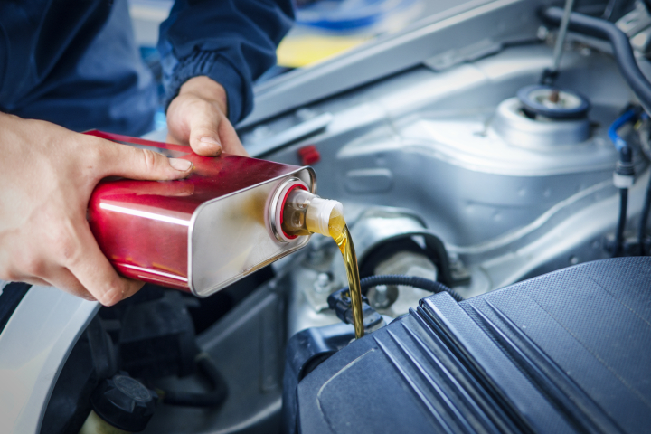 What to know about changing the engine oil and oil filters